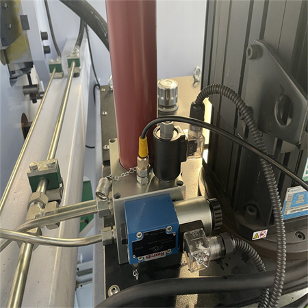 Makinë për lakimin e tubave për lakimin e tubave të tubave katrorë inoks me tuba bakri inox gjysmë automatike hidraulike