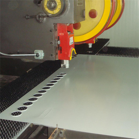 Makineria e personalizuar e punimeve për shtypjen e fletëve të metalit